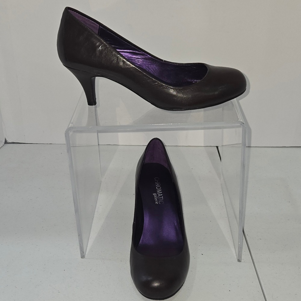 Chromatic Gallerie Brown Leather Round Toe Pumps Kitten Heels TN206 Size 7